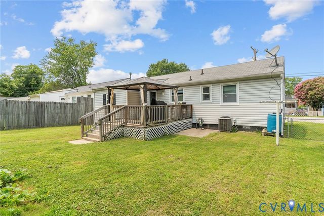 2502 Lee St, Hopewell, VA 23860
