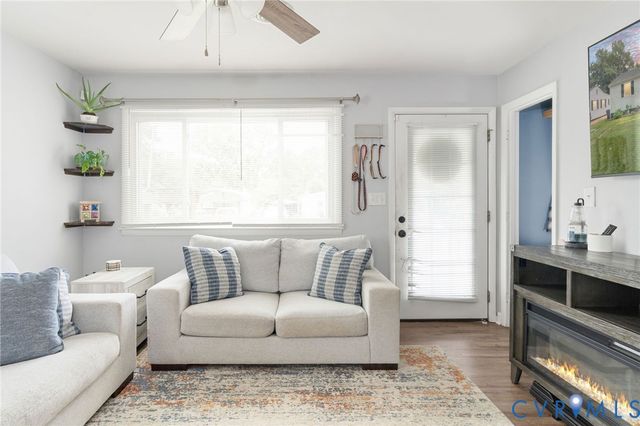 2502 Lee St, Hopewell, VA 23860