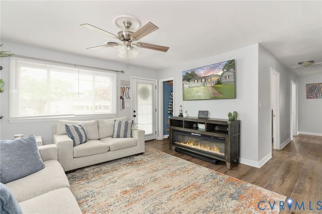 2502 Lee St, Hopewell, VA 23860