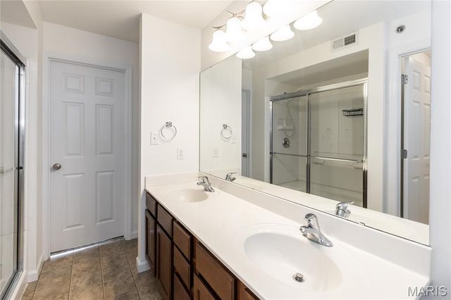 9740 Bexley Station Drive 7G, Unincorporated, MO 63123