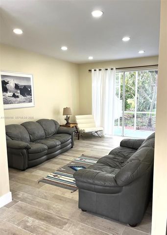 17731 SW 23rd St, Miramar, FL 33029