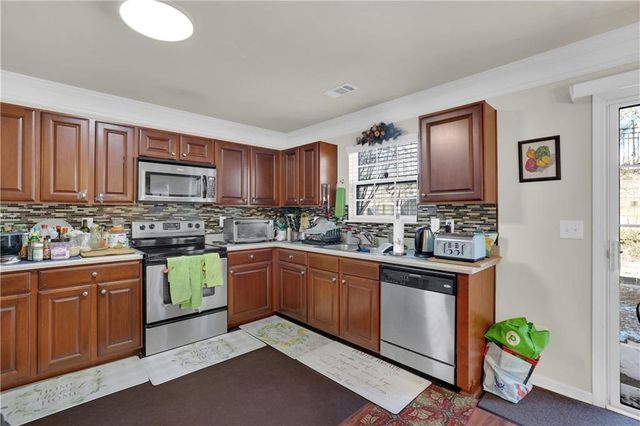 3160 Centerglen Lane, Cumming, GA 30040