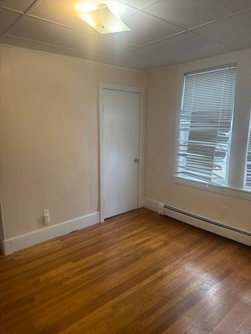18 Fairview Ave 1, Malden, MA 02148