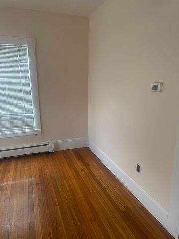 18 Fairview Ave 1, Malden, MA 02148