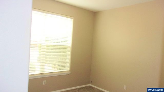 1146 Elm St NW, Salem, OR 97304