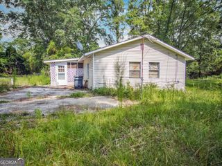 51 1st Street, Concord, GA 30206