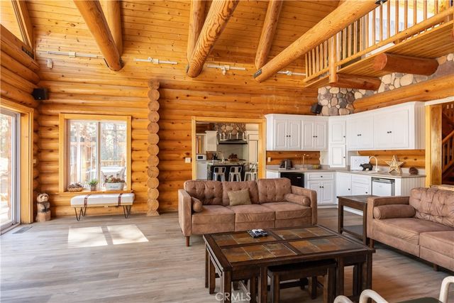 125 Starvation Flats Road, Big Bear Lake, CA 92315