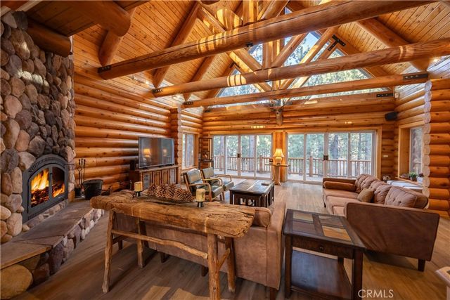 125 Starvation Flats Road, Big Bear Lake, CA 92315