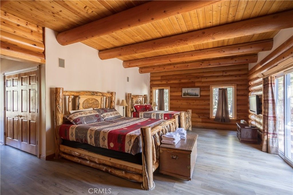 Image 27 of property listing at 125 Starvation Flats Road, Big Bear Lake, CA 92315