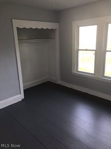 1719 Wayside Road, Cleveland, OH 44112