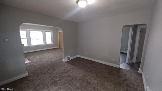 1719 Wayside Road, Cleveland, OH 44112