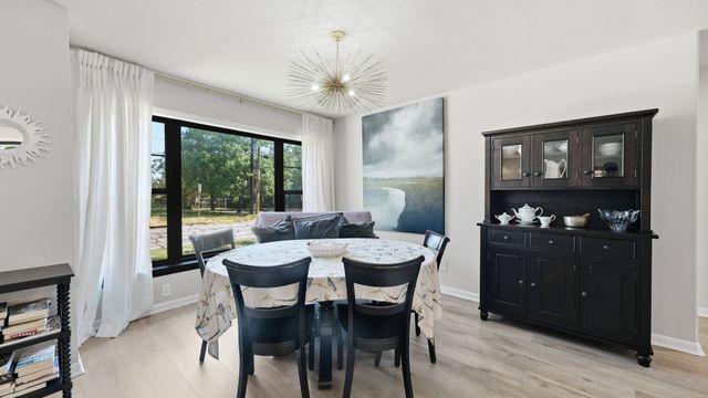915 W Bridge Street, Granbury, TX 76048