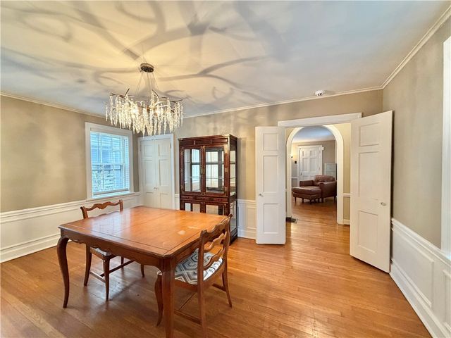 1 Schoolhouse Ln, Shadyside, PA 15232