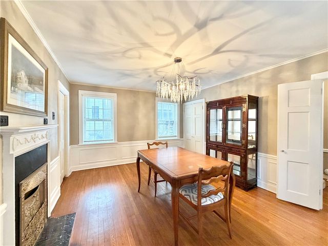 1 Schoolhouse Ln, Shadyside, PA 15232