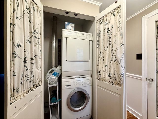 1 Schoolhouse Ln, Shadyside, PA 15232