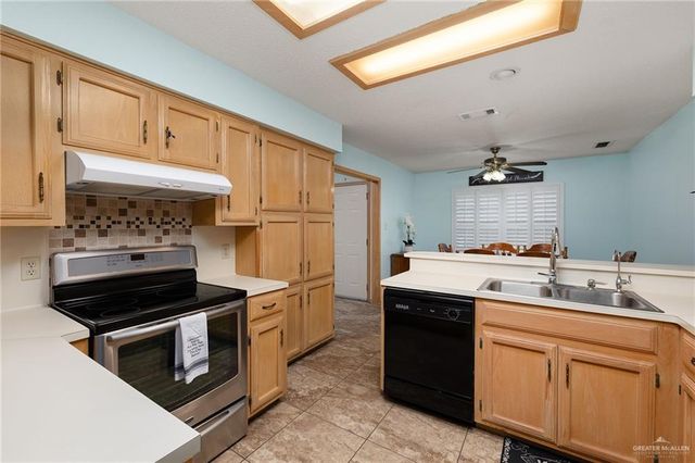 2309 Yarrow Street, Mission, TX 78574