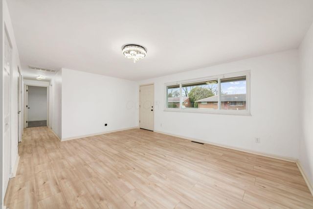 3457 Roswell Drive, Columbus, OH 43227