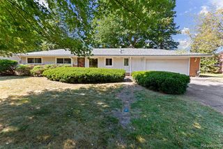 3765 Ruthland Drive, Troy, MI 48084