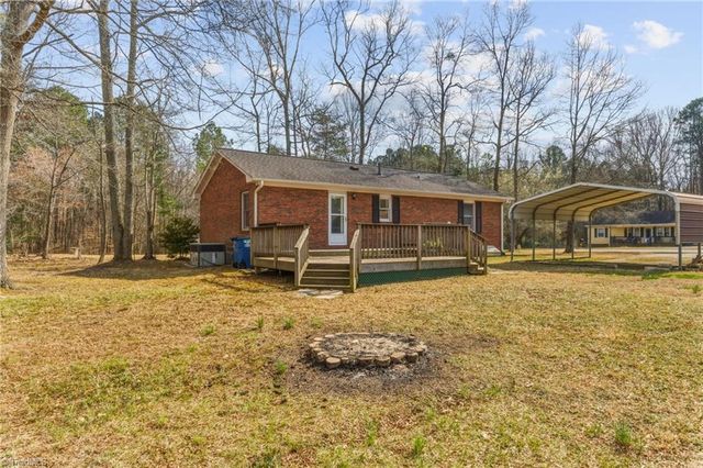 5204 Woodlane Drive, Julian, NC 27283