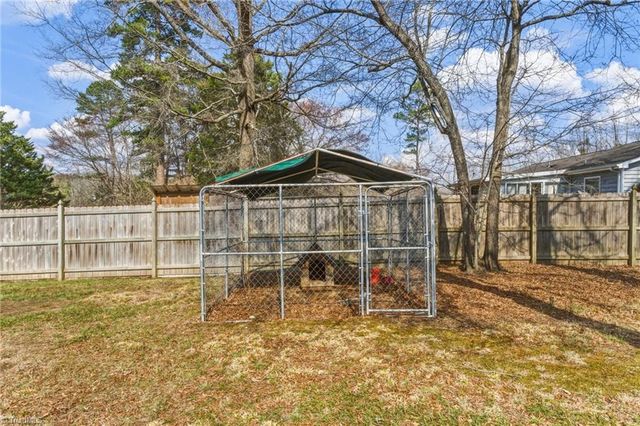 5204 Woodlane Drive, Julian, NC 27283