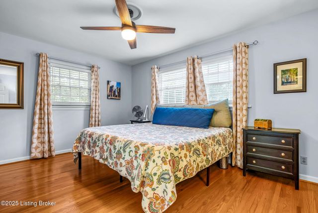 1006 Corn Island Ct, Louisville, KY 40207