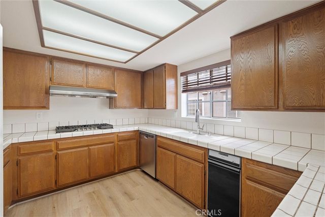 2609 Vanderbilt Lane 4, Redondo Beach, CA 90278