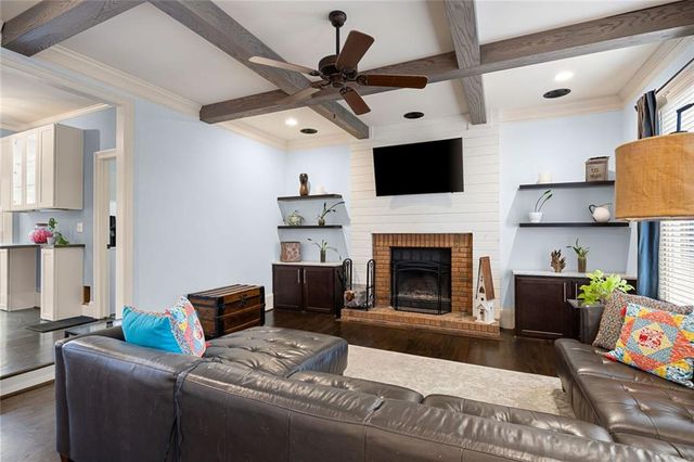 575 Berkeley Lane, Kennesaw, GA 30144