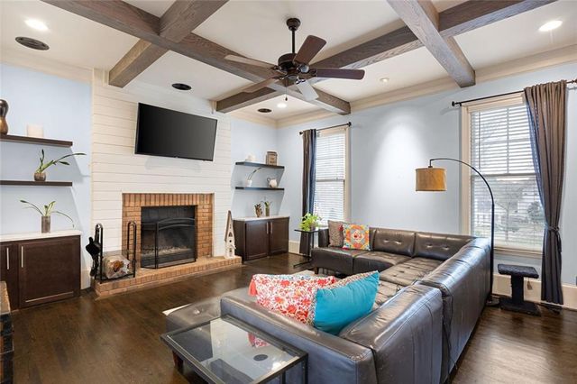 575 Berkeley Lane, Kennesaw, GA 30144