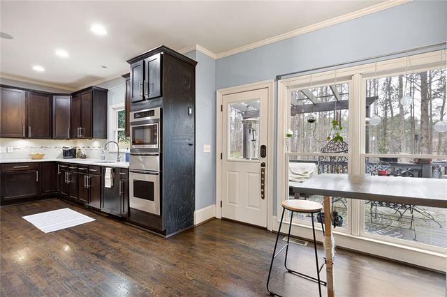 575 Berkeley Lane, Kennesaw, GA 30144