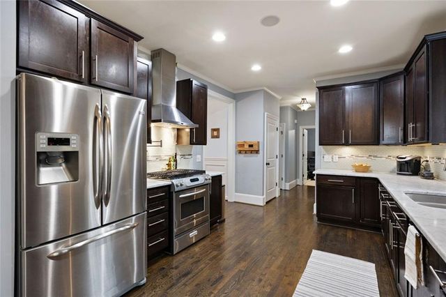 575 Berkeley Lane, Kennesaw, GA 30144