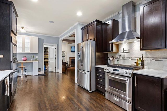 575 Berkeley Lane, Kennesaw, GA 30144