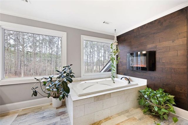 575 Berkeley Lane, Kennesaw, GA 30144