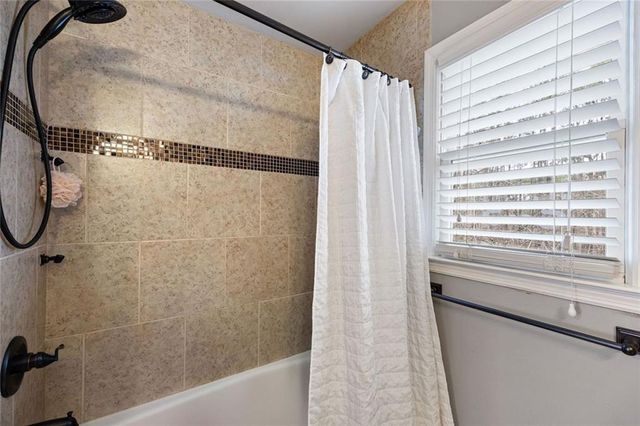 575 Berkeley Lane, Kennesaw, GA 30144