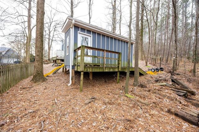 575 Berkeley Lane, Kennesaw, GA 30144