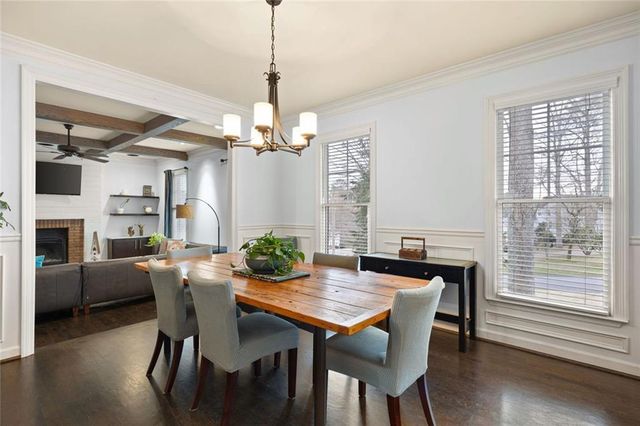 575 Berkeley Lane, Kennesaw, GA 30144