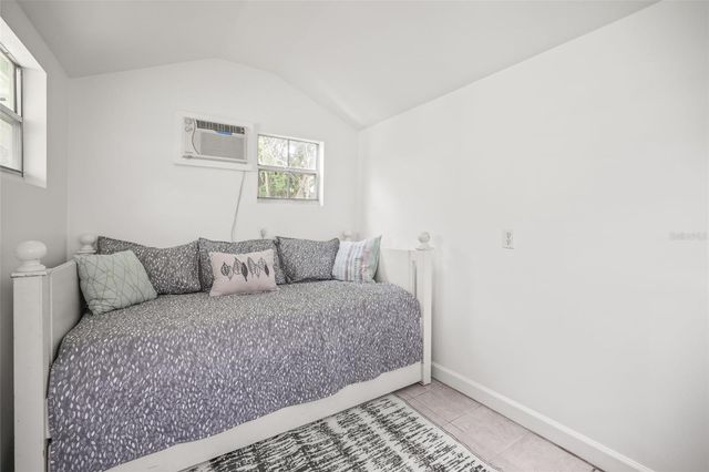 641 WILKIE STREET, Dunedin, FL 34698