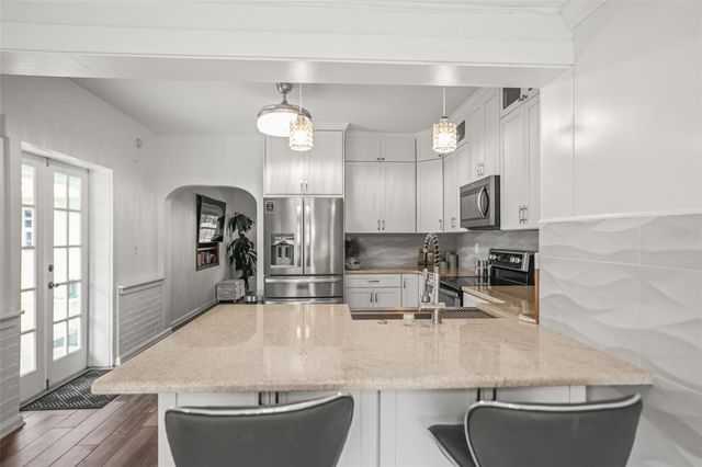 641 WILKIE STREET, Dunedin, FL 34698