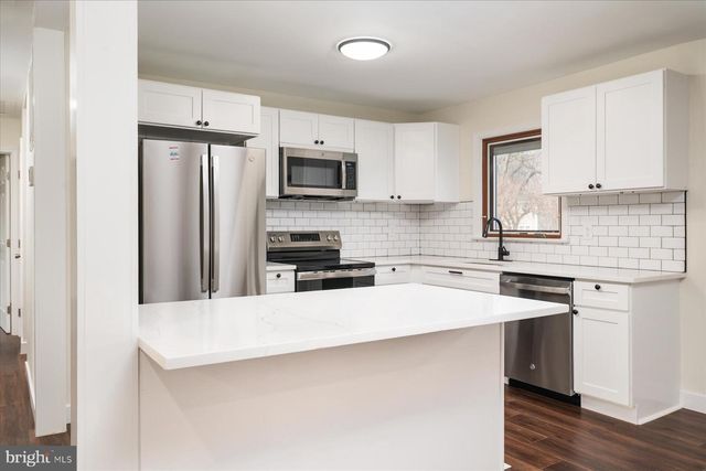 100 CARROLL DR, Annapolis, MD 21403