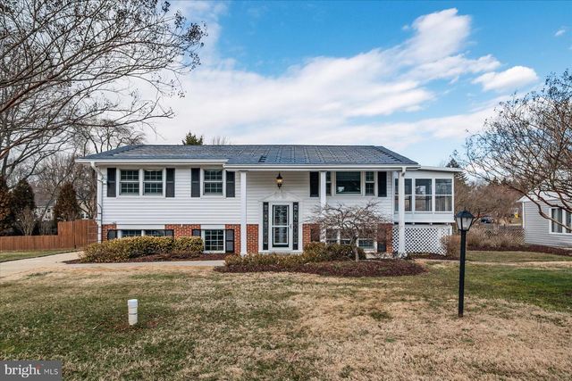 100 CARROLL DR, Annapolis, MD 21403