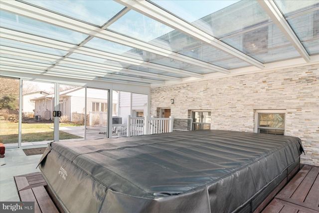 100 CARROLL DR, Annapolis, MD 21403