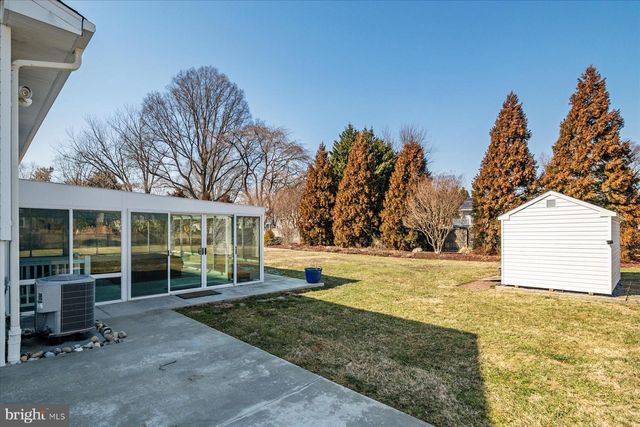 100 CARROLL DR, Annapolis, MD 21403