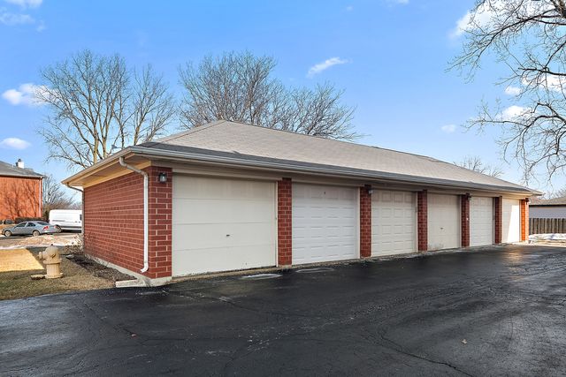 18245 66th Court 3A, Tinley Park, IL 60477