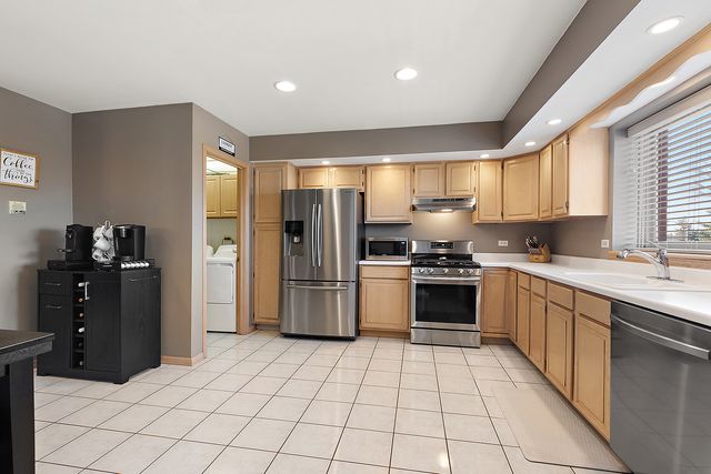 18245 66th Court 3A, Tinley Park, IL 60477