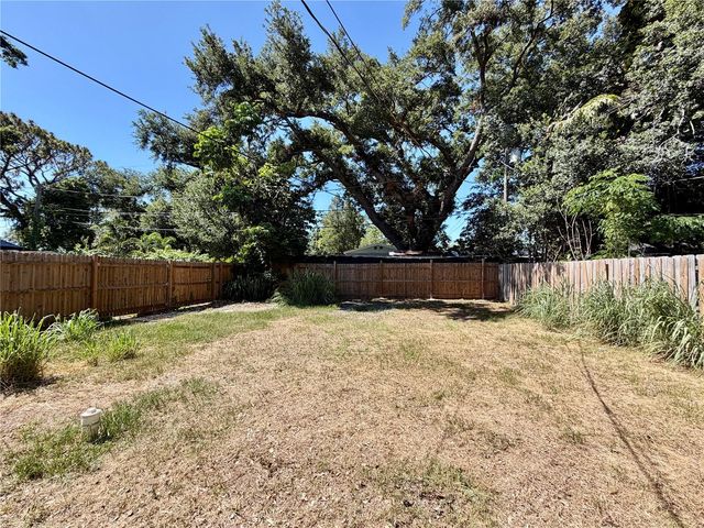 3745 10TH AVENUE S, St Petersburg, FL 33711