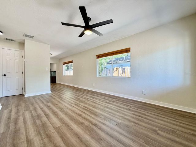 3745 10TH AVENUE S, St Petersburg, FL 33711