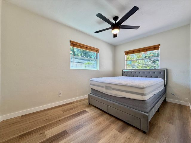 3745 10TH AVENUE S, St Petersburg, FL 33711