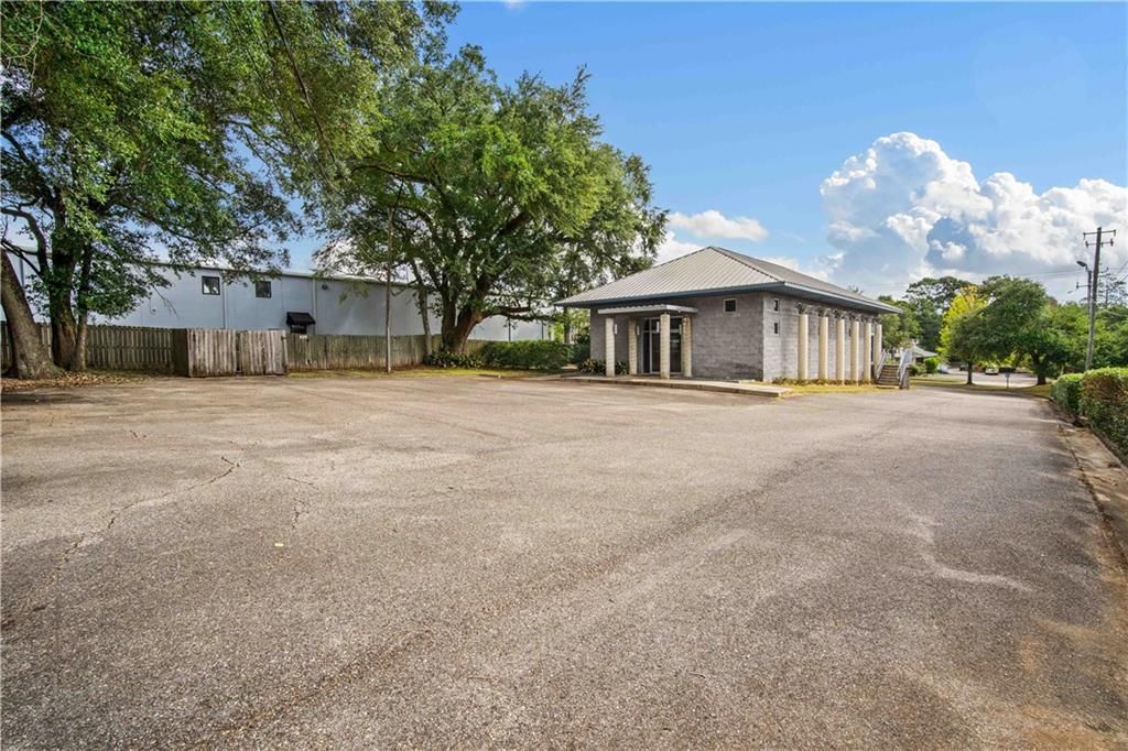 1132 Hillcrest Road, Mobile, AL 36695 — photo 3