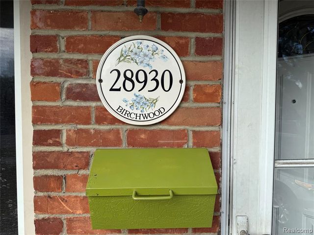 28930 Birchwood Street, Inkster, MI 48141