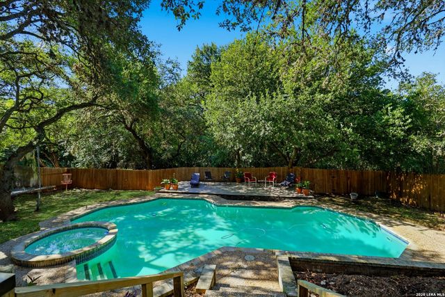 2175 Encino Loop, San Antonio, TX 78259