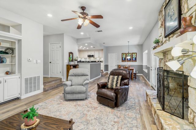 2175 Encino Loop, San Antonio, TX 78259